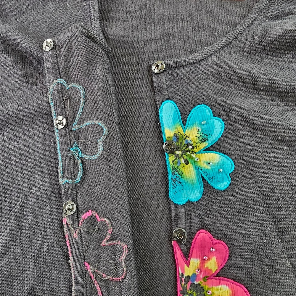 Alfred Dunner Knit Cardigan Women XL Black Floral Beaded Short Sleeve Snap Front - Picture 8 of 10